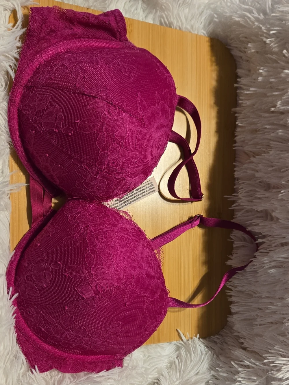 Victoria's Secret Magenta Lace Push-Up Bra